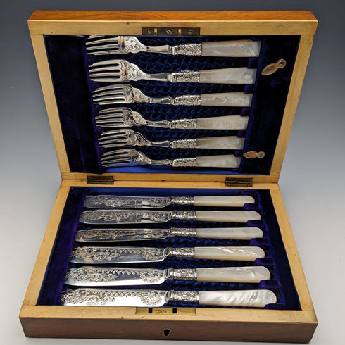 Circa 1900 British antique white mother-of-pearl handle dessert cutlery set of 6 pairs in wooden box
